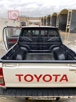 تويوتا هايلوكس